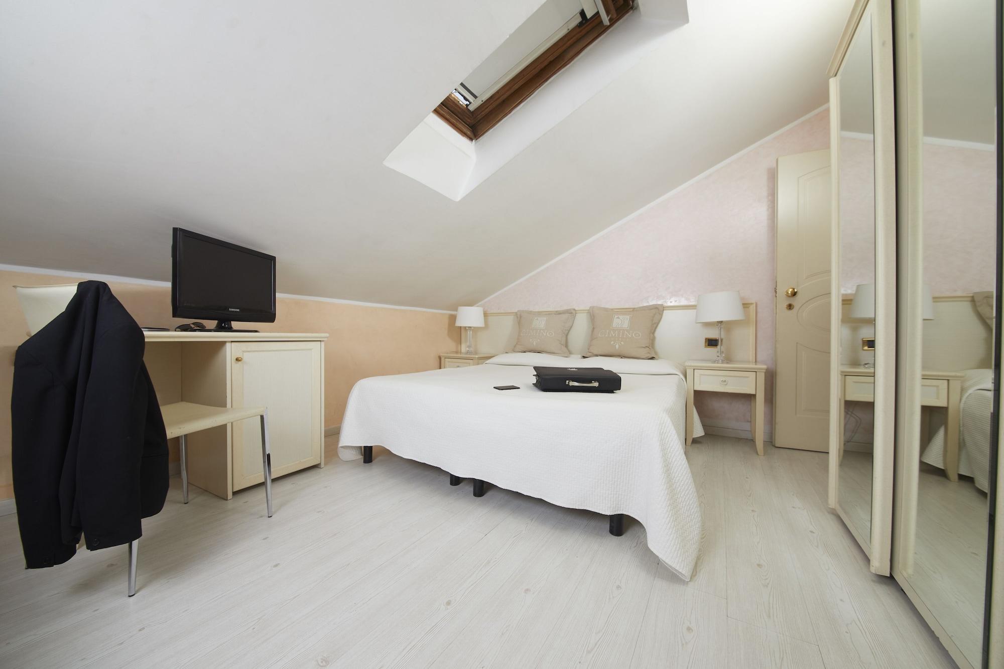 Hotel Vienna Ostenda E Ristorante Il Danubio Rimini Kültér fotó