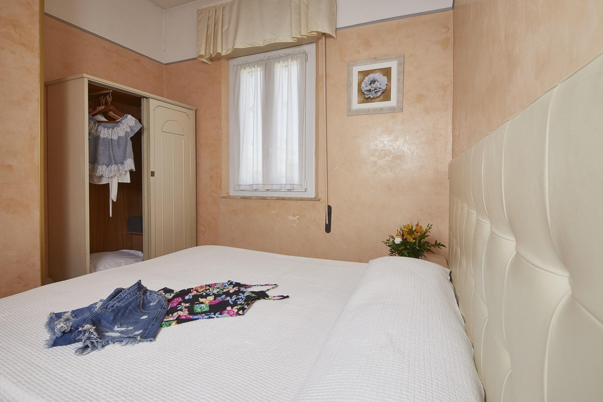Hotel Vienna Ostenda E Ristorante Il Danubio Rimini Kültér fotó